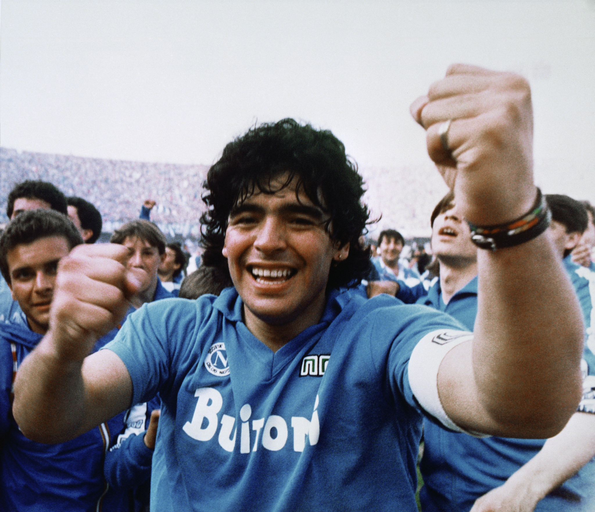 MARADONIN DUH VODI NAPOLI KA TITULI Jedna od poslednjih želja legendarnog Argentinca ove sezone mogla bi da se ostvari