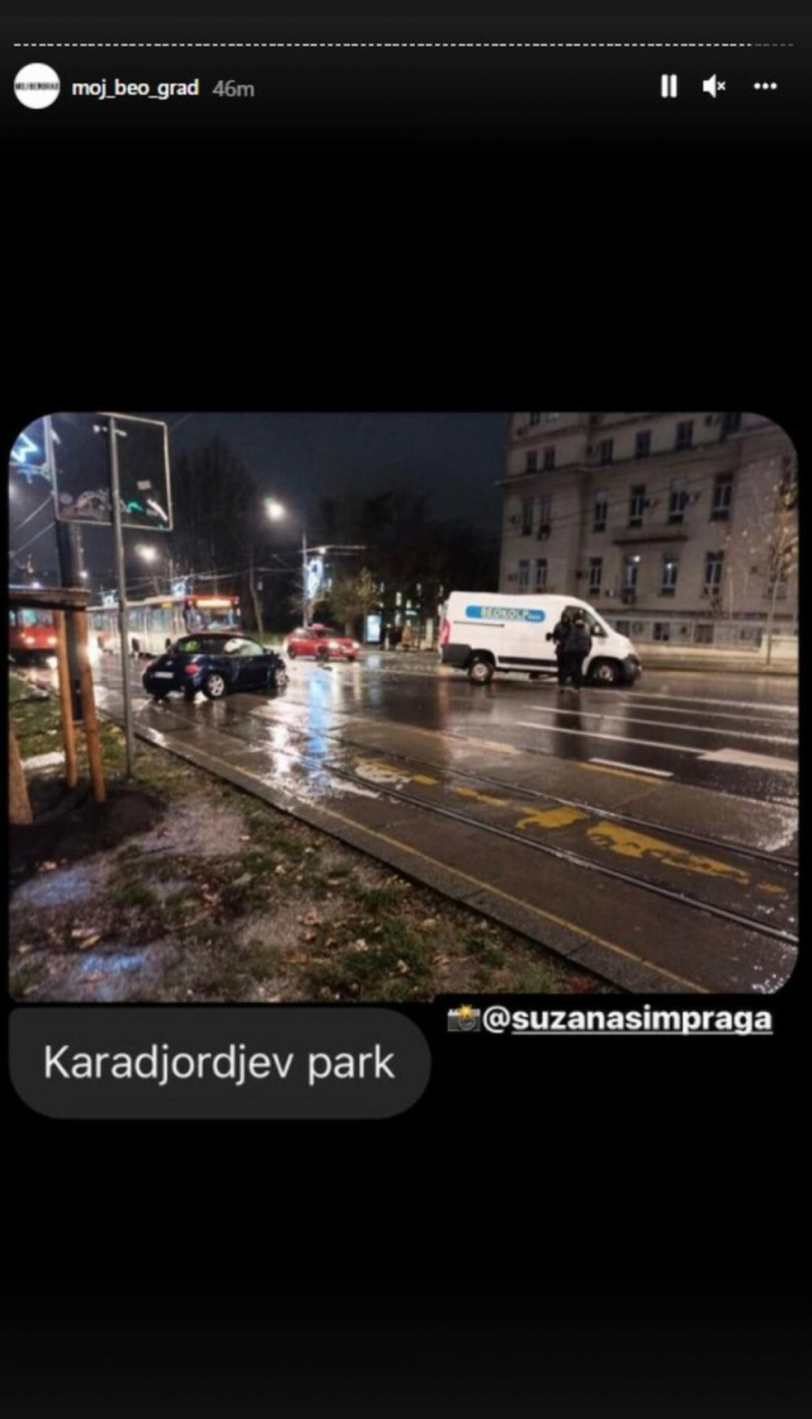 PRVA SLIKA NESREĆE Sve stoji, autobusi okreću na Autokomandi zbog udesa (FOTO)