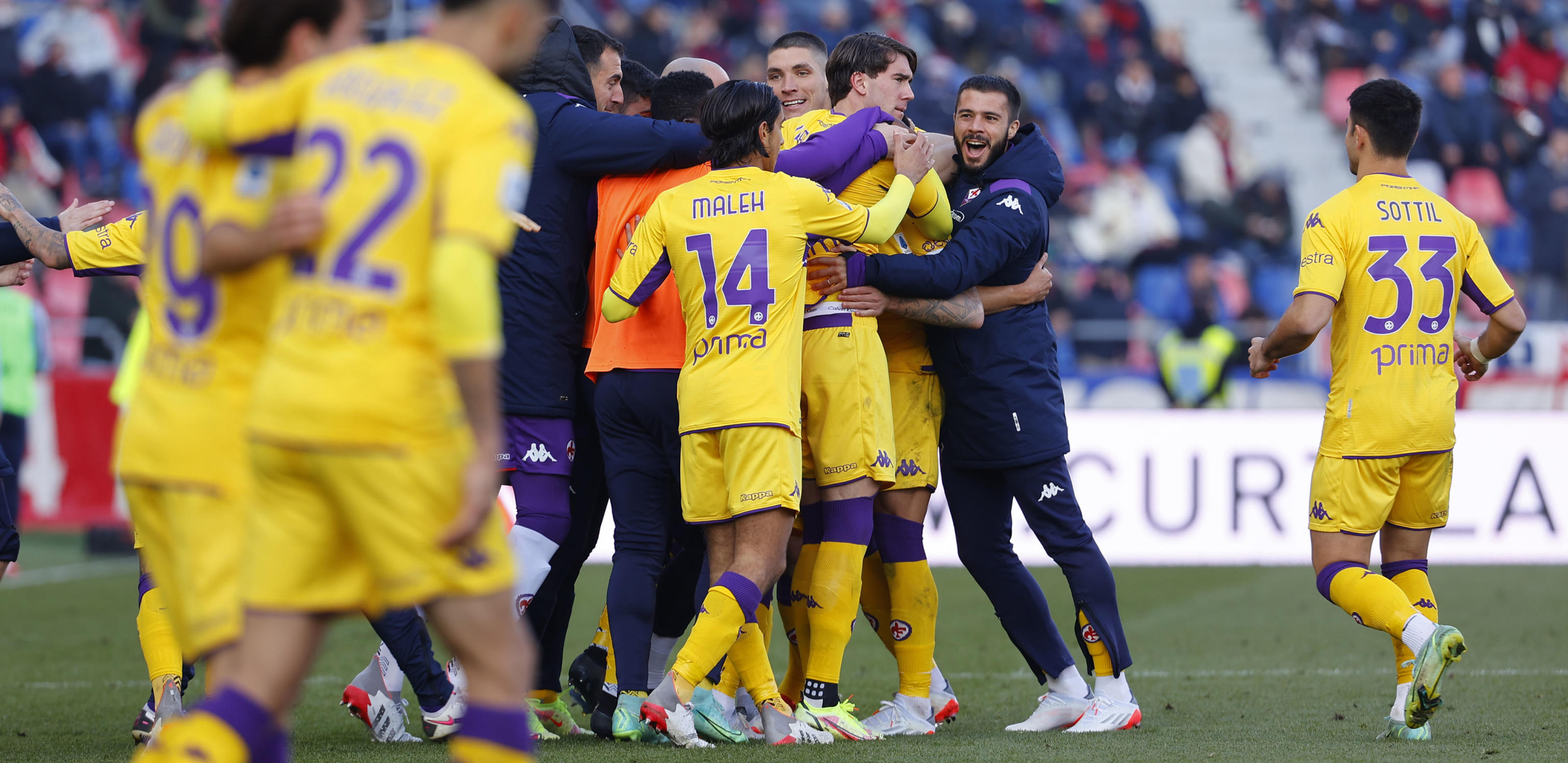 NI SINIŠA NIJE USPEO DA ZAUSTAVI GOL MAŠINU Vlahović ponovo 