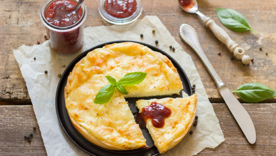 ORGINAL RECEPT ZA NAJPOZNATIJU FRANCUSKU PITU Kiš Loren sa slaninom i kačkavaljem, prožeta uživanjem