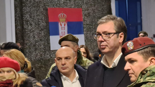 VUČIĆ O PROTESTIMA Predsednik zgađen nasiljem: Šta je ljudima u glavi?!