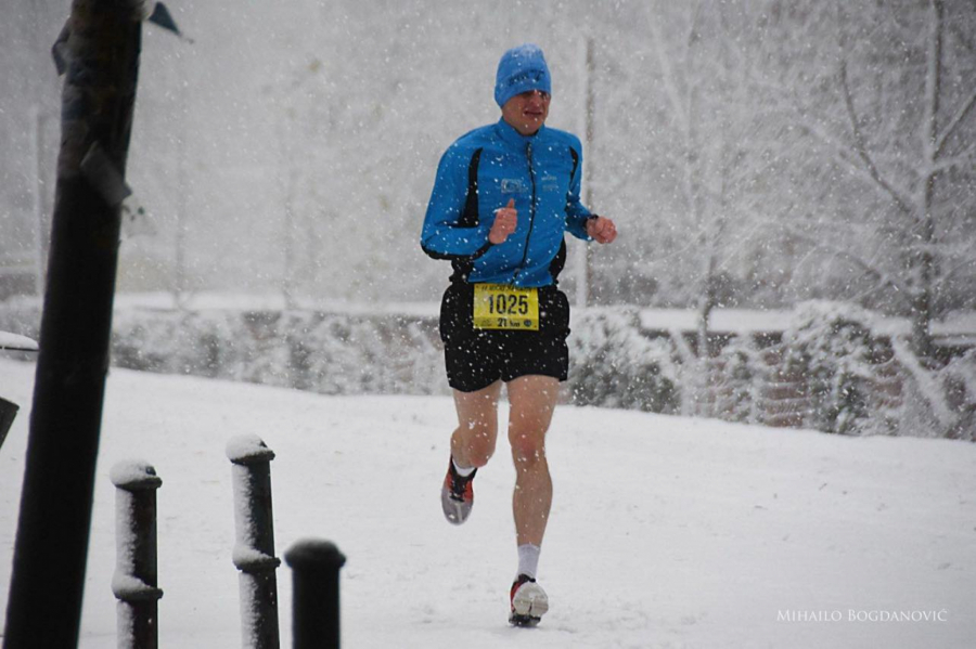 SNEG JE OKOVAO SRBIJU ALI ONI NISU ODUSTALI! Maratonci velikog srca - kroz jake padavine i led stigli do cilja!