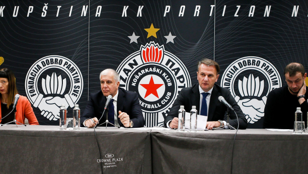 VELIKI PLANOVI, PREDSEDNIK JASAN Partizan u Evroligi, crno-beli grade dvoranu... (FOTO GALERIJA)