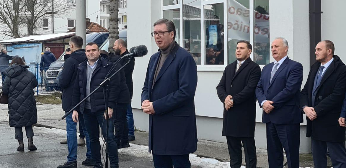 VUČIĆ U POSETI ZLATIBORSKOM I RAŠKOM OKRUGU: Sve ono što smo sanjali decenijama, dobićete!