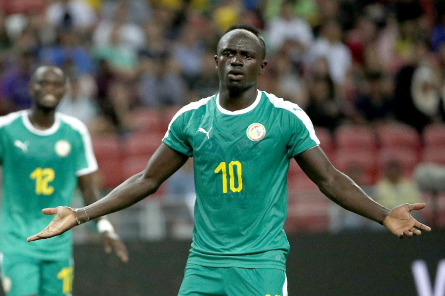 SADIO MANE - ČOVEK VELIKOG SRCA Gladovao u detinjstvu, nije išao u školu, a danas je jedan od najboljih! I dok drugi kupuju jahte i vile, on gradi bolnice, čisti džamije