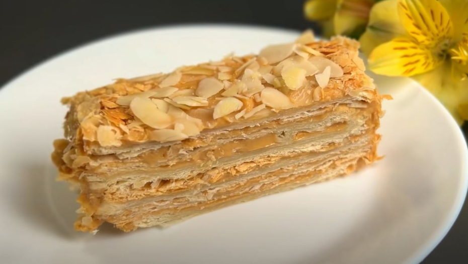 BRZA NAPOLEON TORTA: Jednostavna verzija popularnog deserta, trebaju vam samo 3 sastojka! (VIDEO)