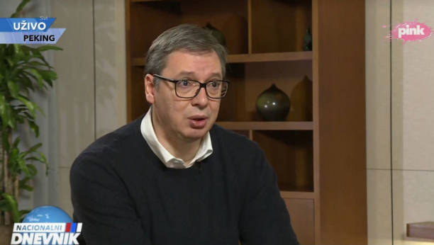 VUČIĆ OBRADOVAO GRAĐANE! Prosečne plate 2025. godine biće preko 900 evra