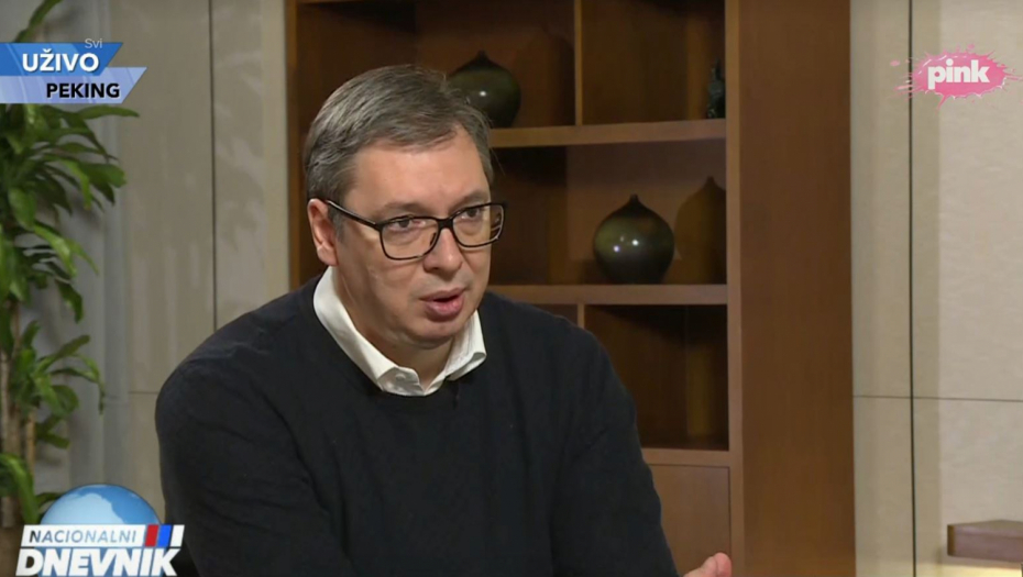 PREDSEDNIK VUČIĆ "ZAKUCAO" ĐILASA I MARINIKU Hranite ljude mržnjom...