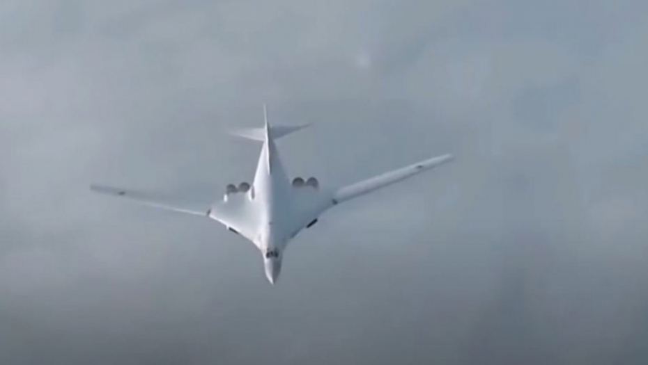 STIŽE NOVI RUSKI BOMBARDER Tu-160M Prva letelica na svetu sa raketama za lansiranje unazad (FOTO, VIDEO)