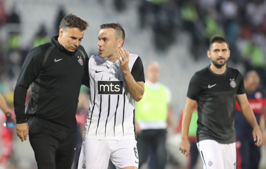 PROLEĆE NA PRAGU Jasna poruka iz Humske: GUBIĆE I PARTIZAN I ZVEZDA, derbi neće odlučiti prvaka!