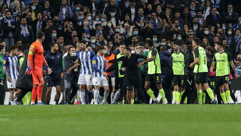 POTPUNI HAOS U PORTUGALU Remi Porta i Sportinga u senci masovne tuče (VIDEO)