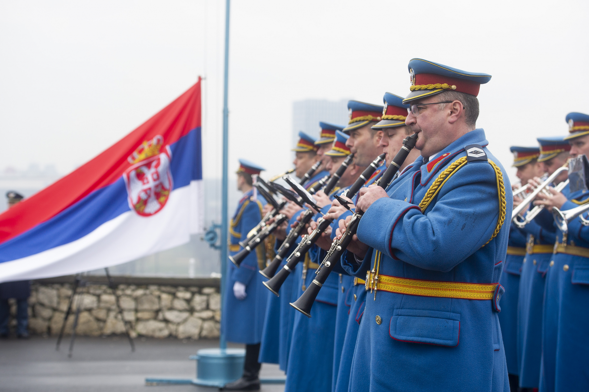 SRBIJA DANAS SLAVI DAN DRŽAVNOSTI Sećanje na podizanje Prvog srpskog ustanka i Sretenjski ustav