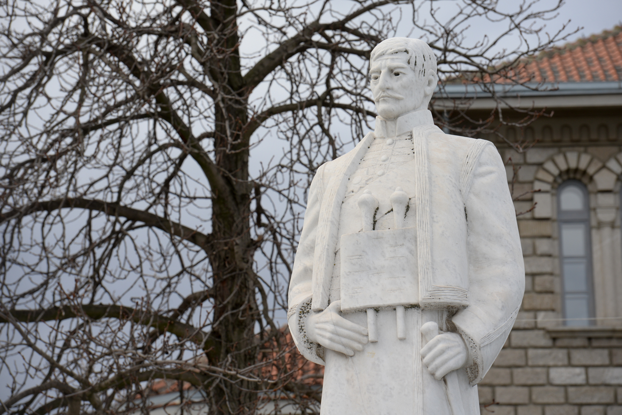 SRBIJA DANAS SLAVI DAN DRŽAVNOSTI Sećanje na podizanje Prvog srpskog ustanka i Sretenjski ustav