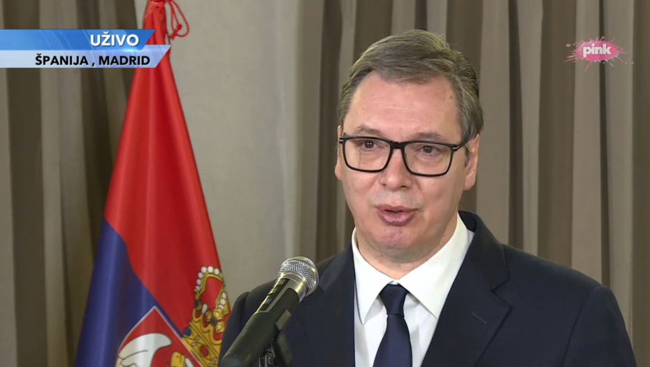 PREDSEDNIK VUČIĆ GOVORIO O BESPLATNIM VRTIĆIMA: Deca će nam biti spremnija za školu, a roditelji će moći da imaju brojnije potomstvo