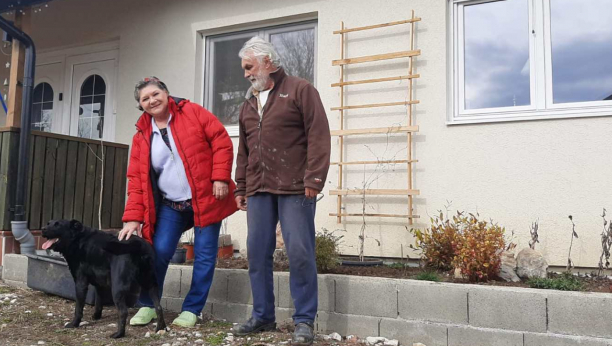 SVE VIŠE LJUDI U OKOLNIM SELIMA KOD TOPOLE Švedski standard zamenili za malo parče raja u Srbiji, ali umesto asfalta gaze blato (FOTO)