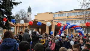 NOVA RADOST ZA MALIŠANE Otvoren dečiji parkić u OŠ 