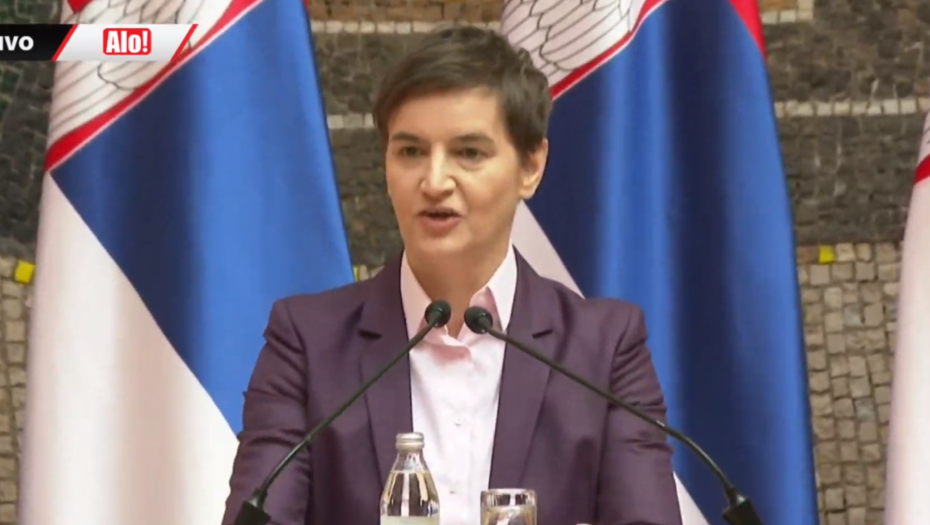 ANA BRNABIĆ SE OBRATILA JAVNOSTI Mi smo prva Vlada u istoriji Srbije koja je to uradila! (FOTO/VIDEO)