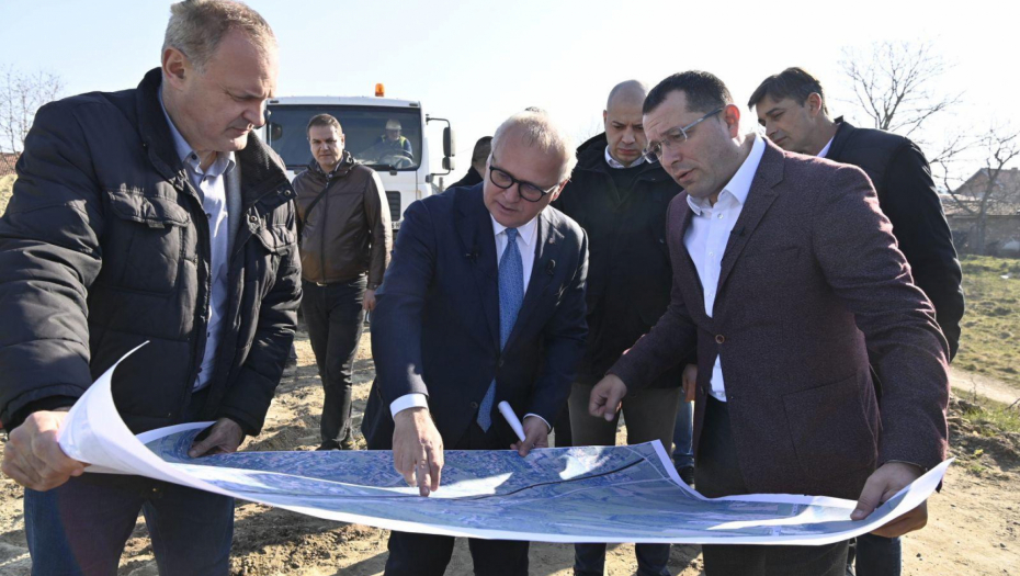 SVAKI DEO BEOGRADA JEDNAKO VAŽAN Vesić: Obezbedili smo tri stotine miliona za radove u dve ulice na opštini Lazarevac (FOTO)