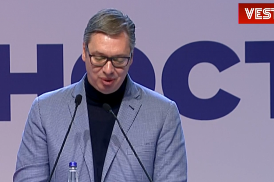 PREDSEDNIK U UŽICU Vučić: Nećemo lance i katance! (FOTO/VIDEO)