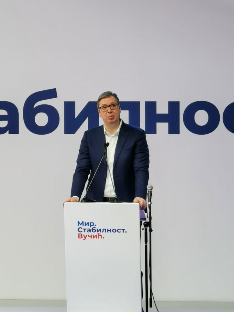 PREDSEDNIK U POŽAREVCU Vučić: Idemo da ih pobedimo ubedljivije nego ikad! (FOTO/VIDEO)