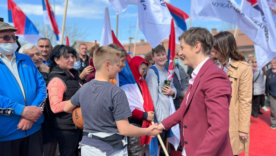 BRNABIĆ U SREMČICI: Sve što smo izgradili, izgradili smo zajedno - idemo do pobede trećeg aprila! (FOTO/VIDEO)