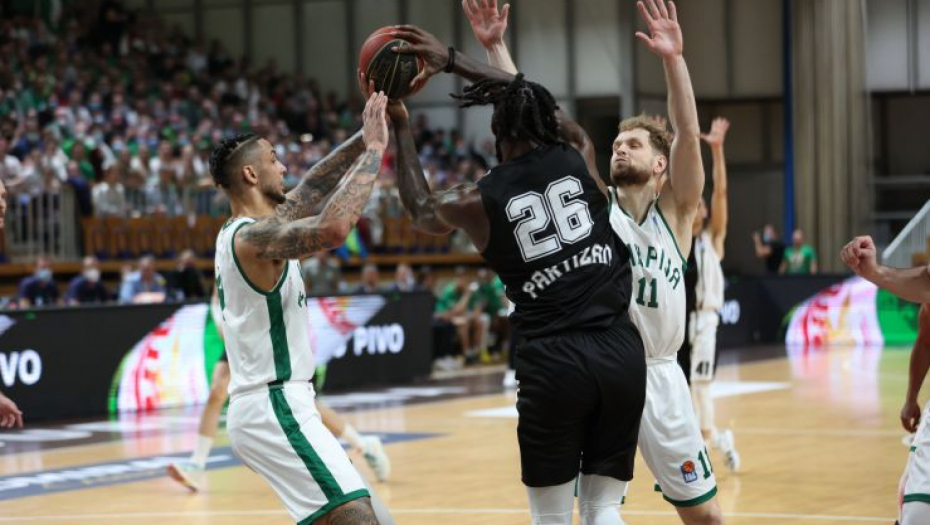 OZBILJAN UDAR PO DŽEPU! Cedevita Olimpija kažnjena zbog meča sa Partizanom!