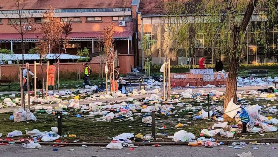 FINA NEKA DECA Studenti obeležavali Dan studenata, napravili pijanku i ostavili đubre iza sebe: Dvorište zatrpano limenkama, čašama i flašama