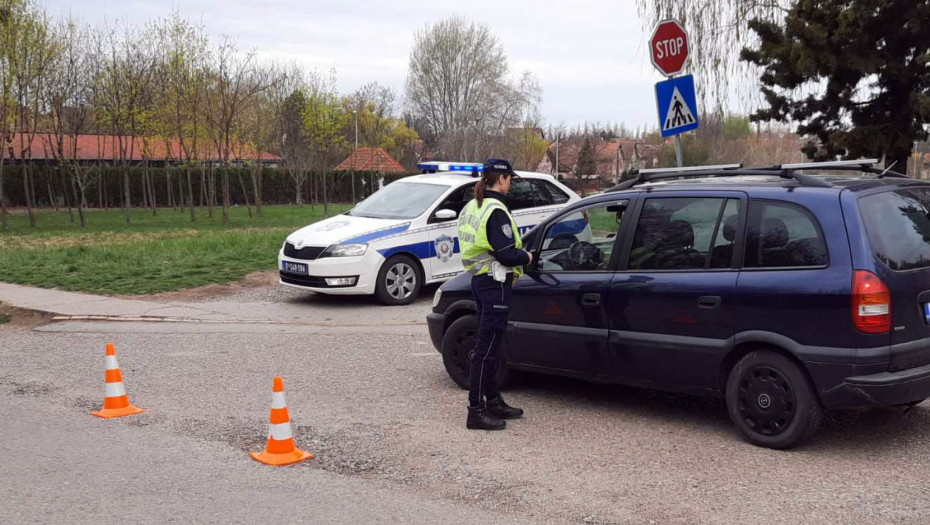 PREKO POLA VOZAČA U SRBIJI NI NE NOSI POJAS Pljušte kazne nakon policijske kontrole, DECA su poseban problem