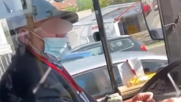 NEMILE SCENE U BEOGRADSKOM PREVOZU Vozač autobusa psovao trudnicu, snimak razljutio čitavu Srbiju! (VIDEO)