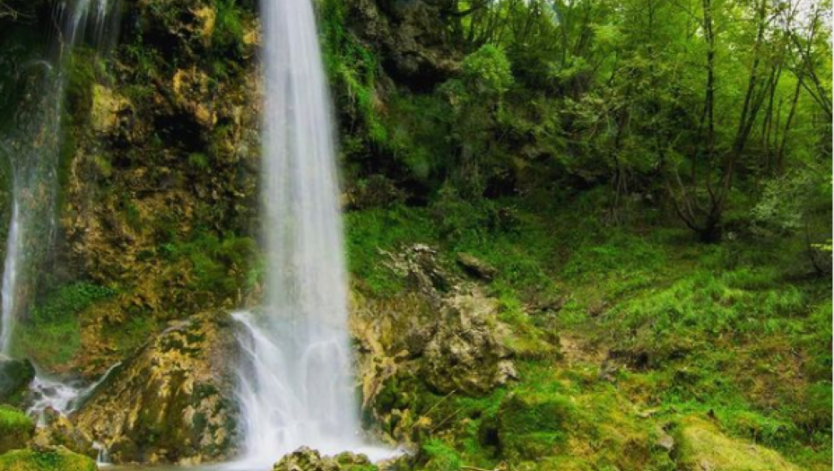 MESTO GDE SE KUPAJU VILE I ZAUVEK POVEZUJU ZALJUBLJENI Ovde se stvara jedan od najvećoh vodopada u Srbiji