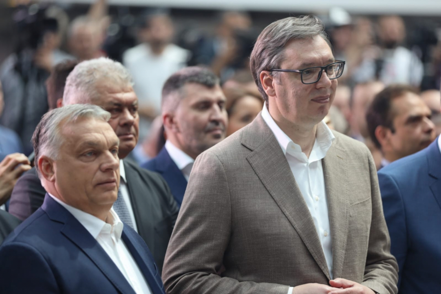 SLEDI RAZGOVOR VUČIĆA I PUTINA Bitka za najbolju cenu gasa