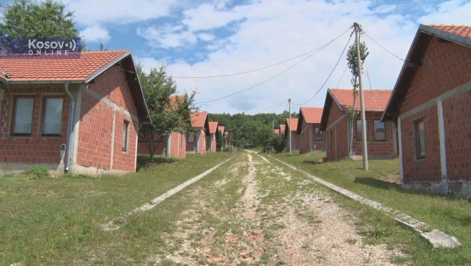 PROGON I NASILJE NAD SRBIMA NE PRESTAJU Obijeno 11 kuća sagrađenih za povratnike na Kosovo i Metohiju (FOTO, VIDEO)