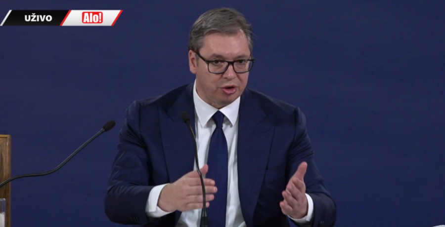 PREDSEDNIK VUČIĆ SE OBRATIO JAVNOSTI Imamo novca za sve što smo pričali (FOTO/VIDEO)