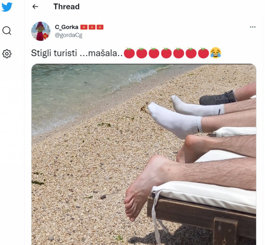 ZAPISI S LETOVANJA Uživajte i ostavite druge da uživaju, poručuju srpski paradajz turisti: Vunene čarapice hit na plaži