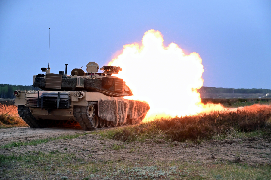 RUSKA ARMATA PROTIV AMERIČKOG ABRAMSA Najveći rivali među tenkovima opremljeni za sve vrste ratovanja, a koji je najjači? (FOTO/VIDEO)