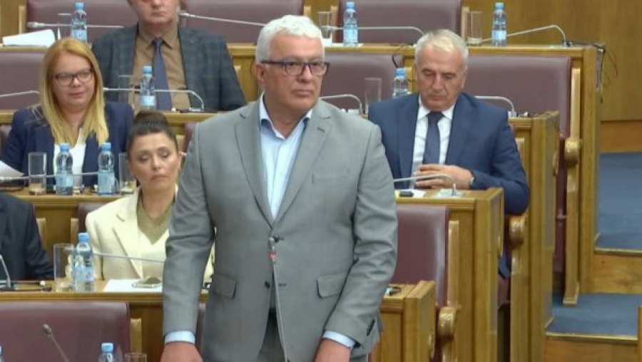 ANDRIJA MANDIĆ OBAVESTIO MILA ĐUKANOVIĆA: Prikupljeni su potpisi da Lekić bude mandatar