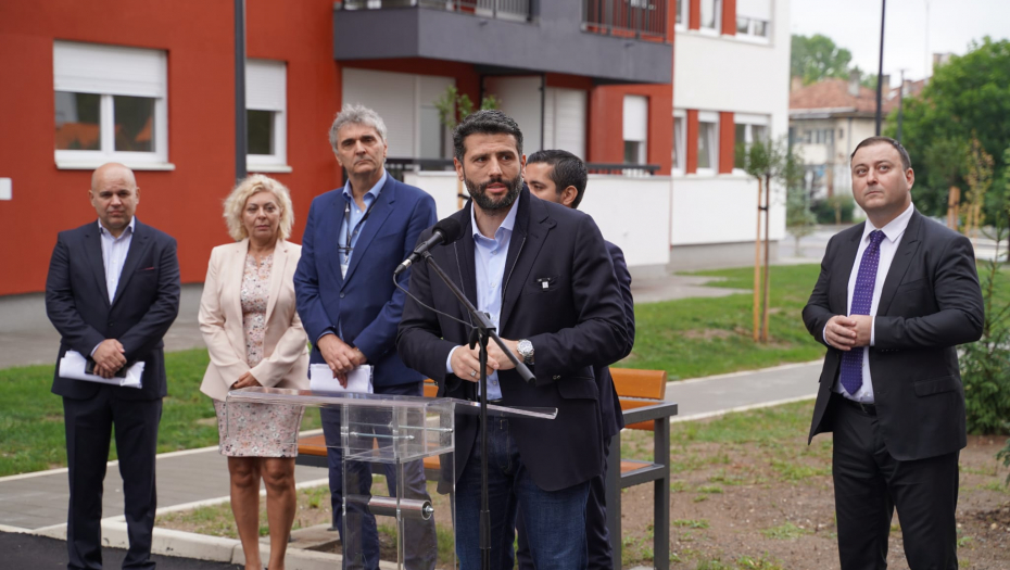 GRADONAČELNIK ŠAPIĆ: Stanovi za pripadnike službi bezbednosti, jednog od četiri ključna stuba društva