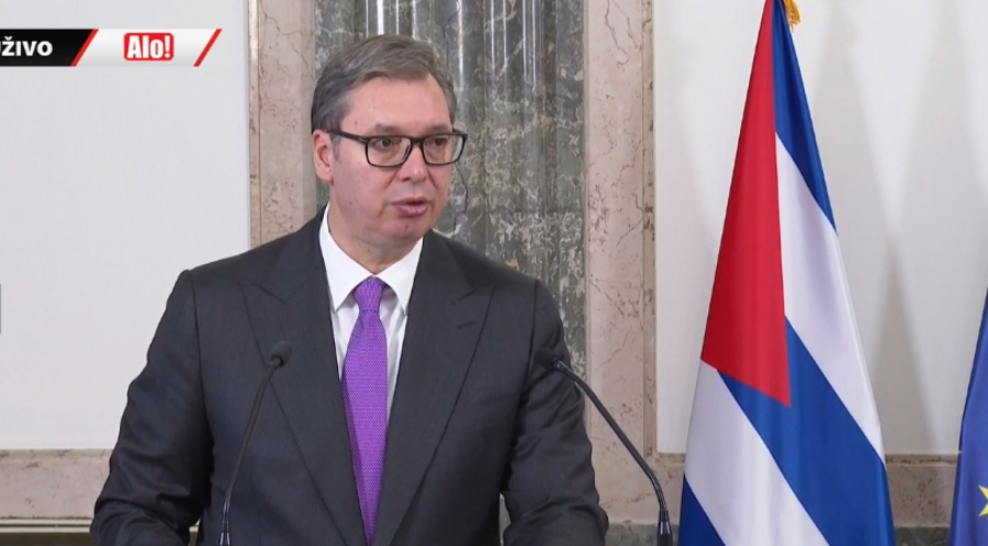 VUČIĆ SE OBRATIO JAVNOSTI Teška jesen i najteža zima pred nama (FOTO/VIDEO)