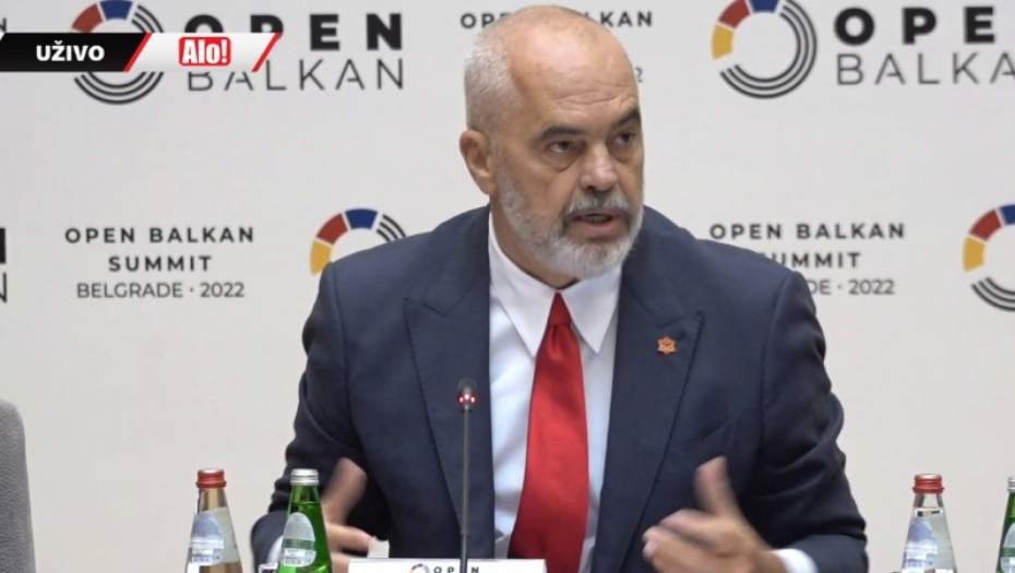 MORAMO DA PAZIMO Edi Rama: Barem jedna osoba ovde može da me razume