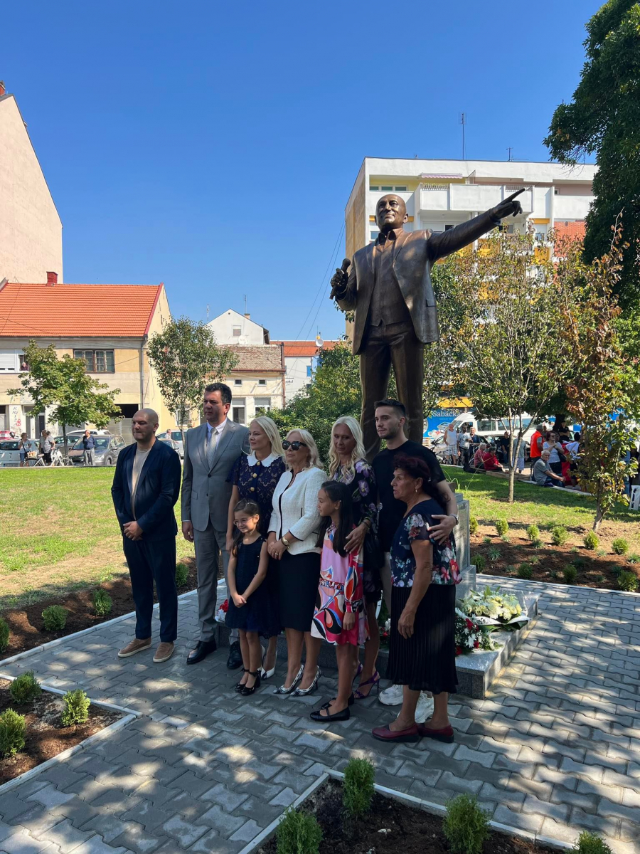 RAZOČARAN BISTOM Oglasio se Hasan Dudić, pa poručio: Uopšte ne liči na Šabana Šaulića (FOTO)