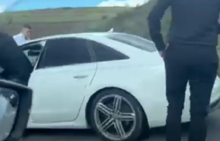 AUTOMOBIL RAŽNATOVIĆA SLETEO SA PUTA Bogdana i Veljko doživeli nezgodu u Titelu (VIDEO)