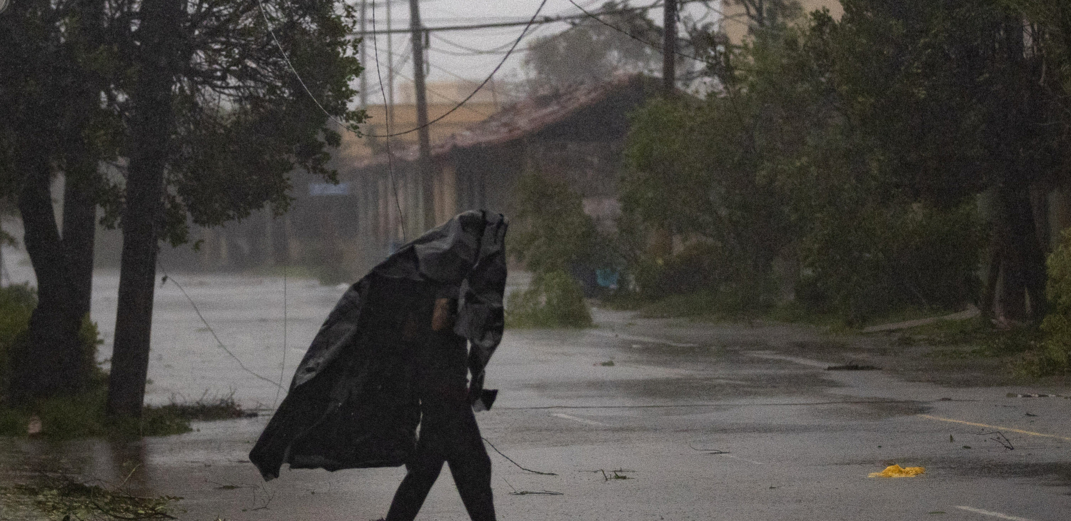 JEZIVA PROGNOZA METEOROLOGA Ovu zemlju bi mogli da pogode uragani "Posledice bi bile razorne"