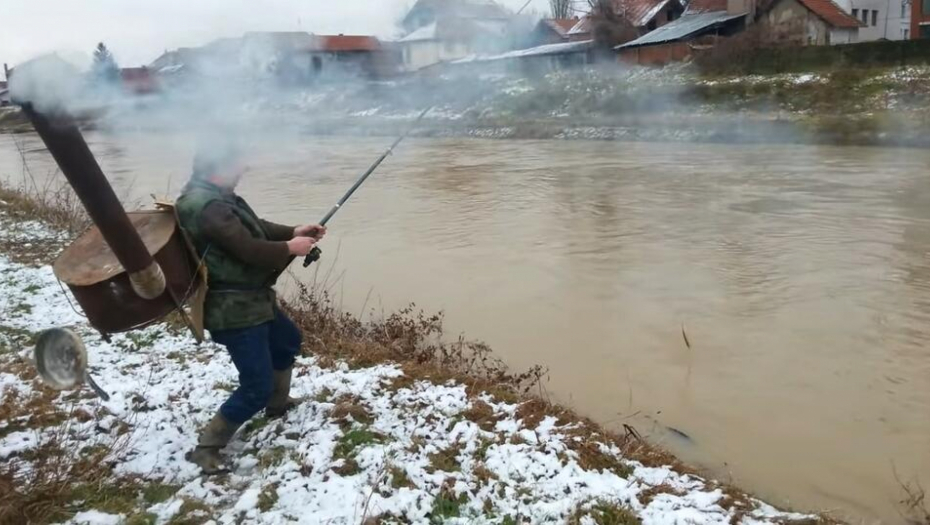 LESKOVČANIN U SVETSKIM MEDIJIMA Napravio izum koji će mnogi poželeti ove zime! (FOTO)