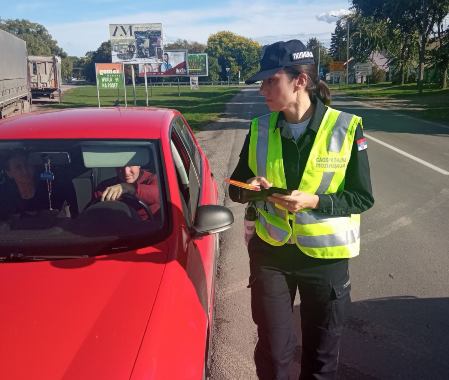 POČELA VELIKA AKCIJA POLICIJE Za vreme državnog praznika posebno obratite pažnju na ovo dok vozite!