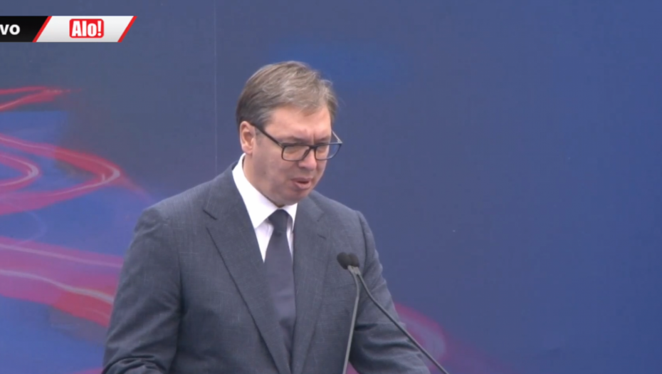 VUČIĆ "Gledao sam cene nafte jutros, ljudi, krenula je ludnica"