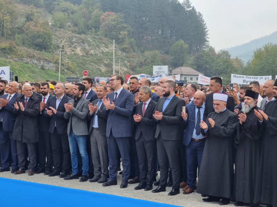 VUČIĆ U RAŠKOM I MORAVIČKOM OKRUGU Obilazak rekonstruisanog lokalnog puta Pridvorica - Devići (FOTO/VIDEO)