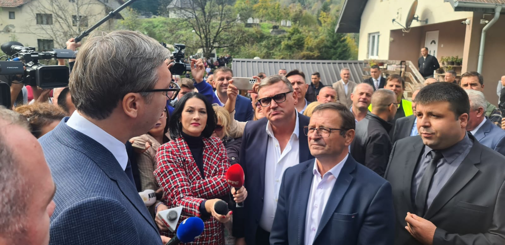 VUČIĆ U RAŠKOM I MORAVIČKOM OKRUGU Obilazak rekonstruisanog lokalnog puta Pridvorica - Devići (FOTO/VIDEO)