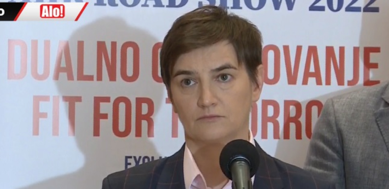 DA LI ĆE NOVA VLADA RAZMATRATI UVOĐENJE SANKCIJA RUSIJI? Brnabić: Brutalna agresija 1999. otvorila je pandorinu kutiju (VIDEO)