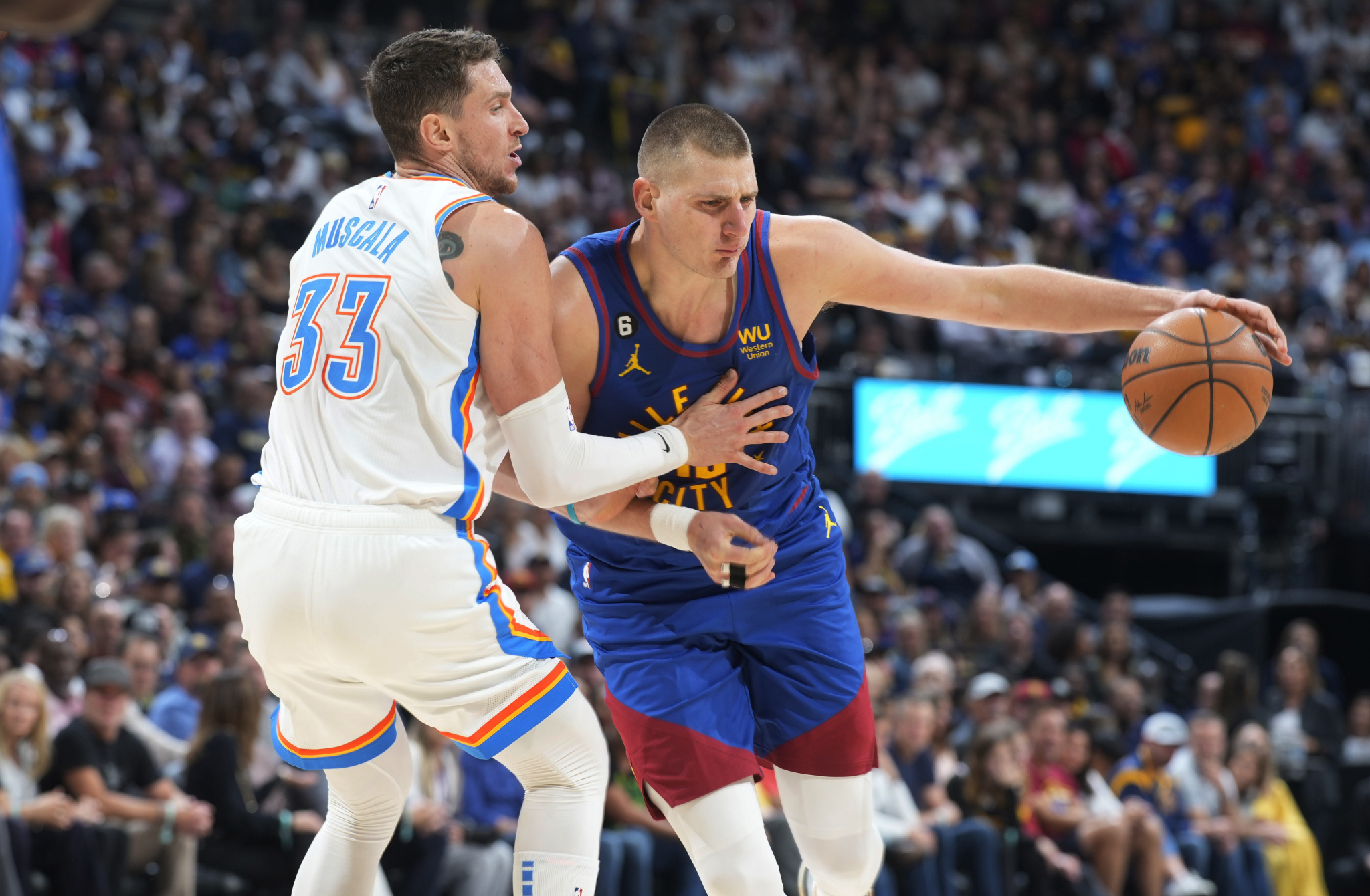 ISTORIJSKO VEČE SRBINA Jokić razbio Oklahomu, rastužio našeg reprezentativca i ušao u legendu NBA (VIDEO)