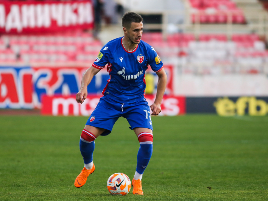 FK Radnicki Nis 1-2 FK Crvena Zvezda Belgrad :: Zusammenfassungen :: Videos  